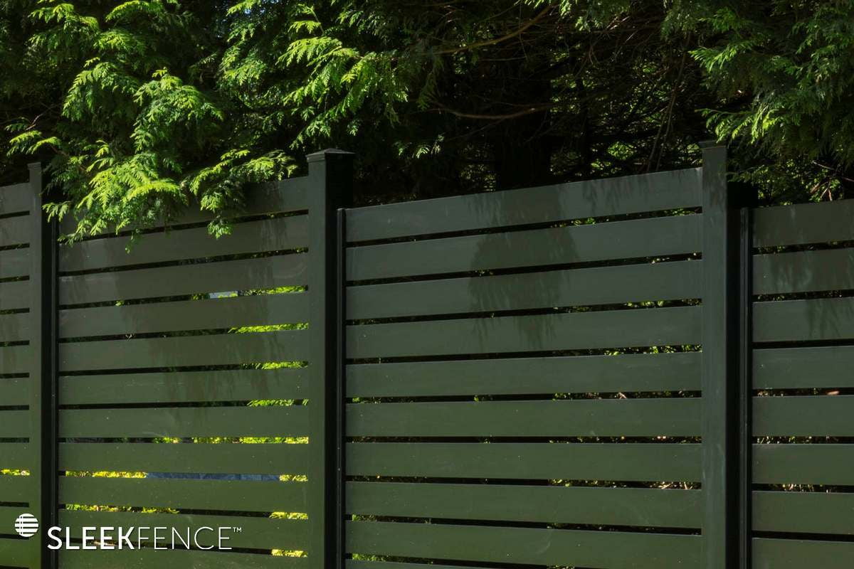 black screen fencing