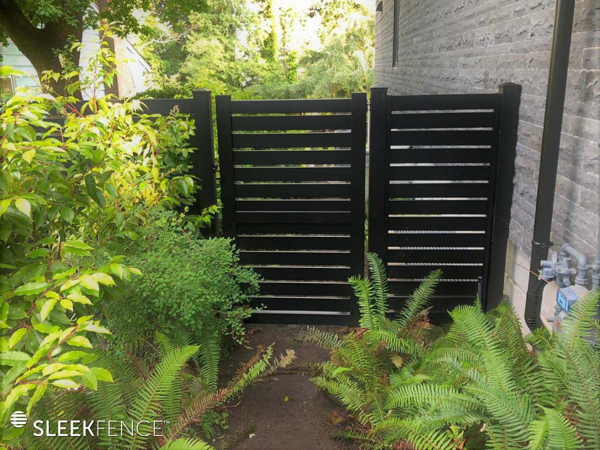 Sleek horizontal aluminum screen fence gate